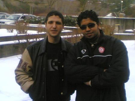 moner koya we ana fe balgeka 9bal ma ndeer al 3amlya