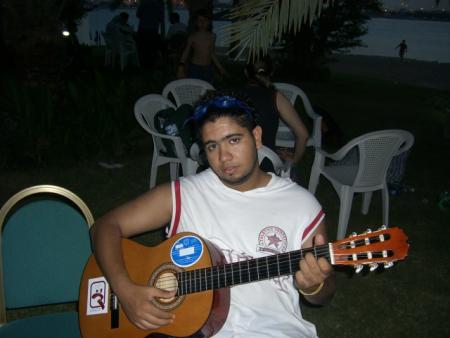 my guitar m3a mokalafat al sor3a we al ez3aj
